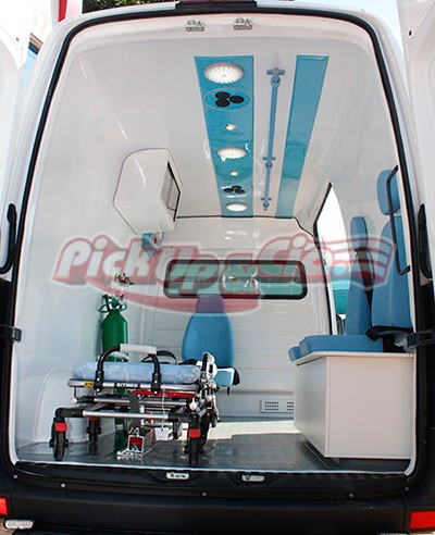 ford transit ambulancia